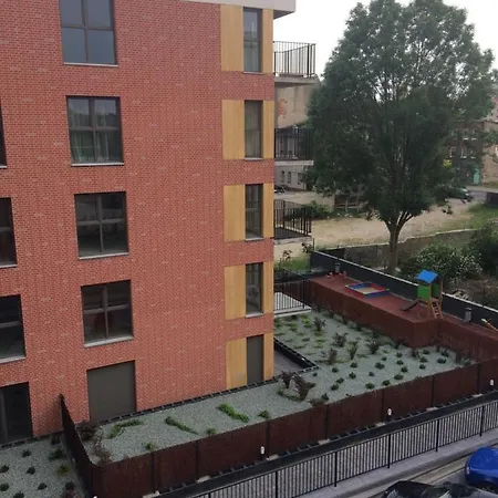Apartament Centrum Blisko Hali Widowiskowej Arena Gliwice, Przy Politechnice Slaskiej Apartment *