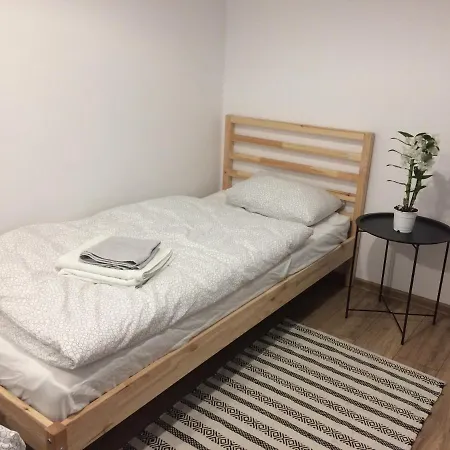 Apartment Apartament Centrum Blisko Hali Widowiskowej Arena Gliwice, Przy Politechnice Slaskiej